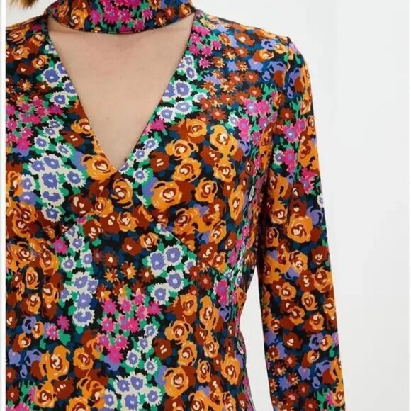 River Island Floral Top NWT S Multicolored Fall Blouse Silk Satin - Picture 1 of 3